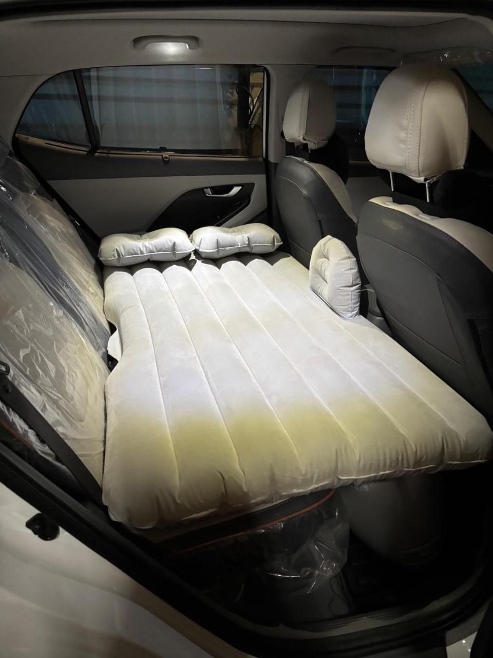 Car Travel Bed Mattress with 2 Air Pillows – Comfort on the Go!